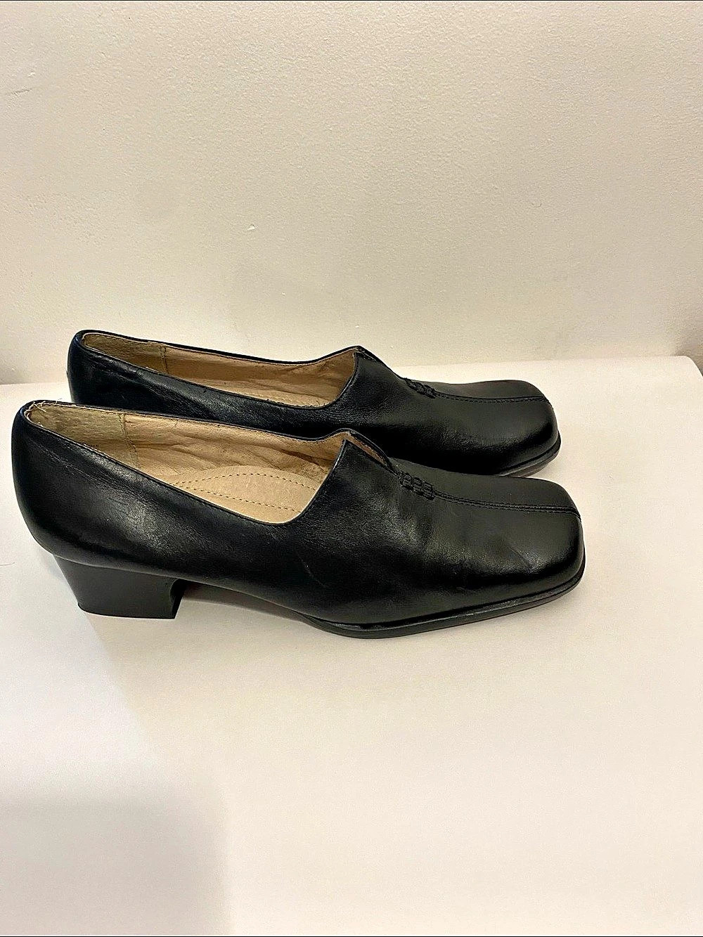Womens Comfort Black Heels New Size 8.5 M